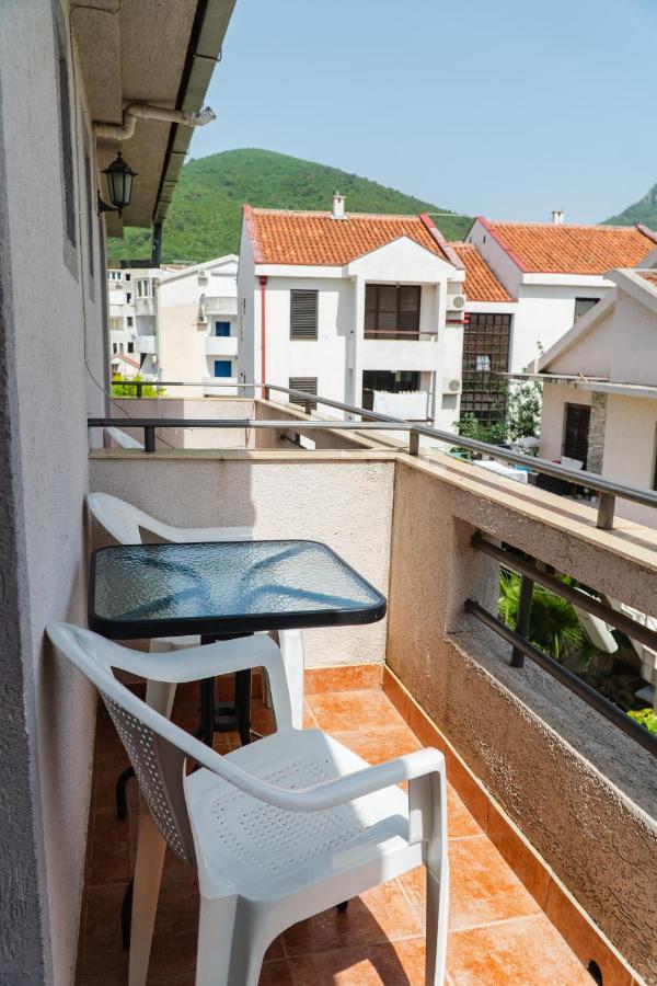 Guest House Buskovic Budva Exterior foto