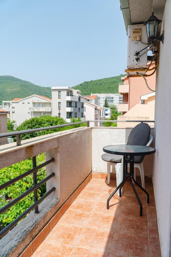 Guest House Buskovic Budva Exterior foto
